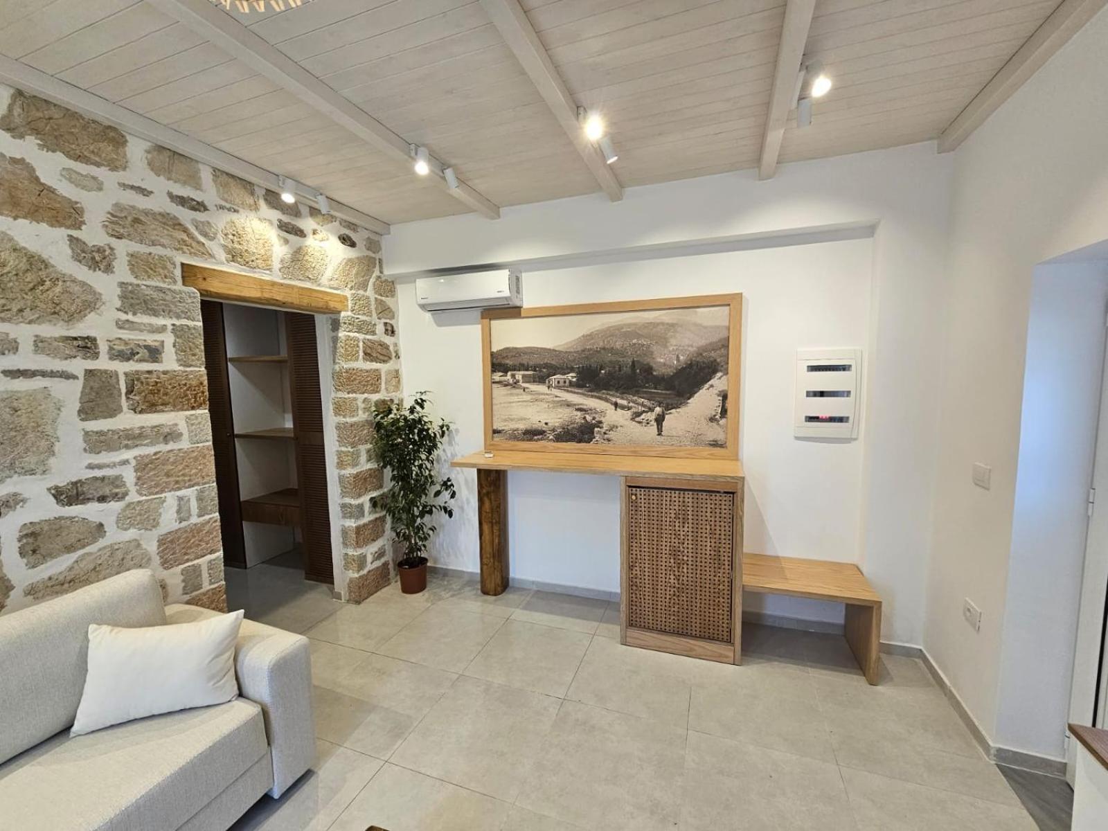 Argileos Apartment Himare Bagian luar foto